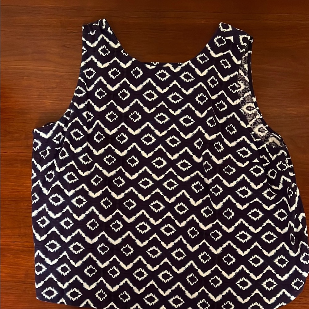 LOFT Boxy Black and White Graphic Tank Top